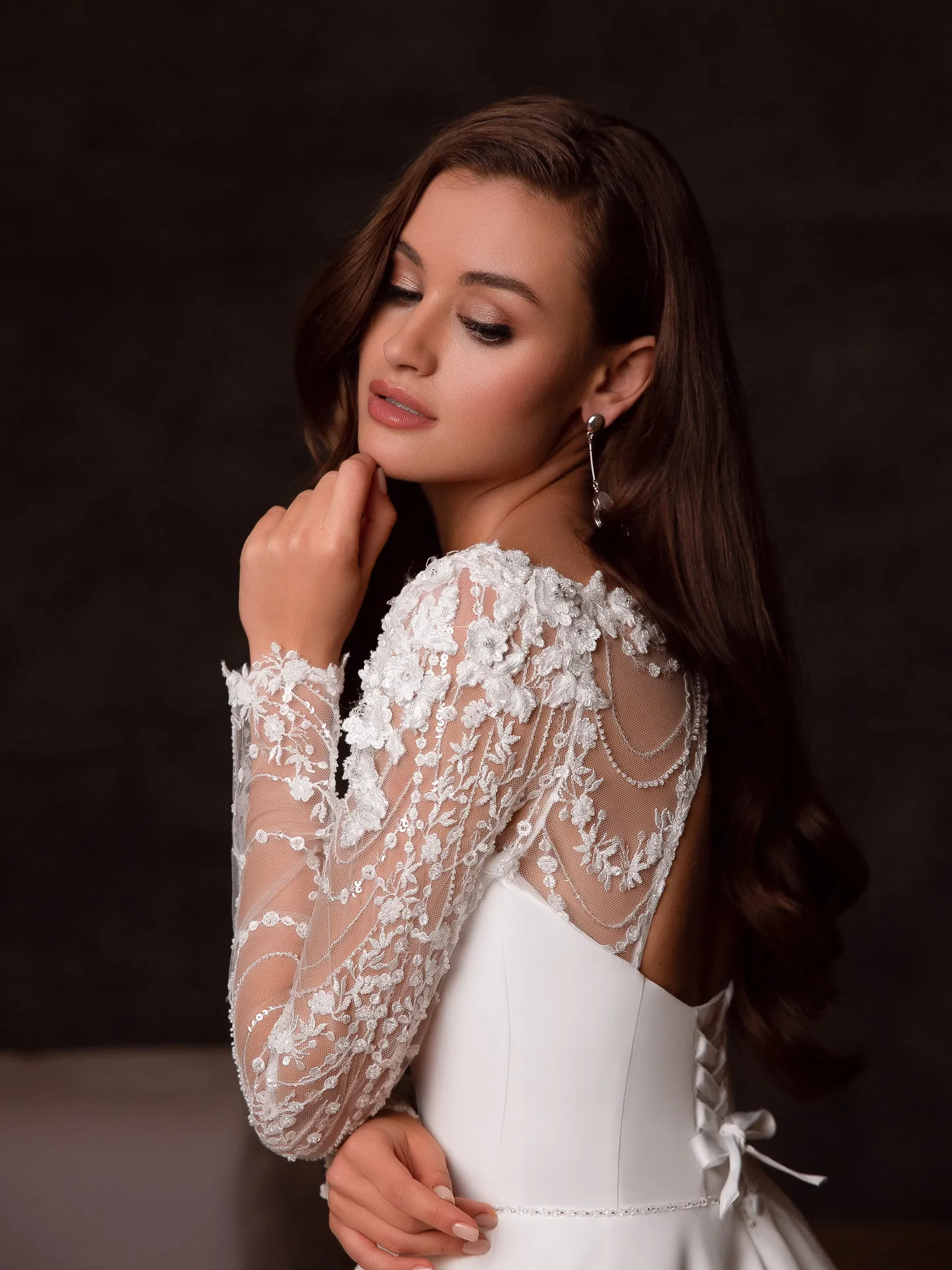 Vestido de novia Eugenia, silueta princesa, en blanco