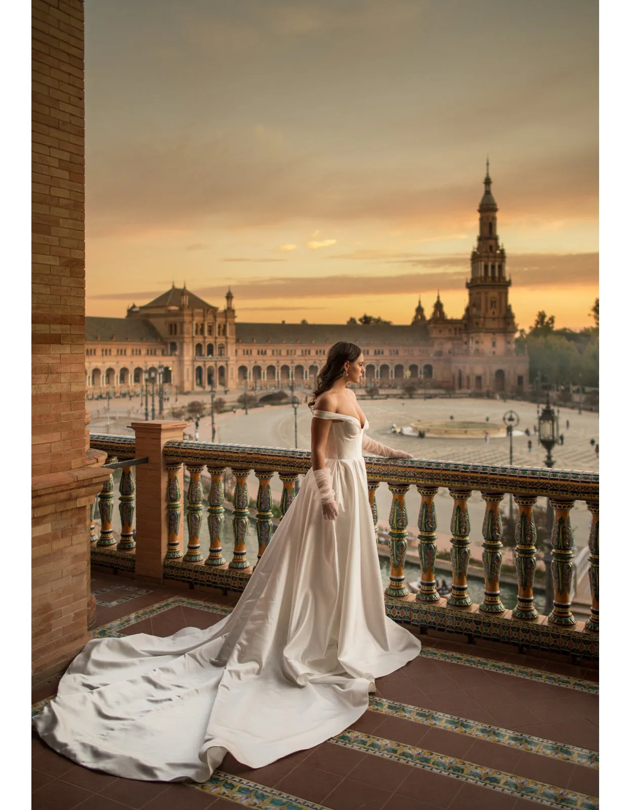 Vestido de novia Audrey, silueta princesa, en blanco